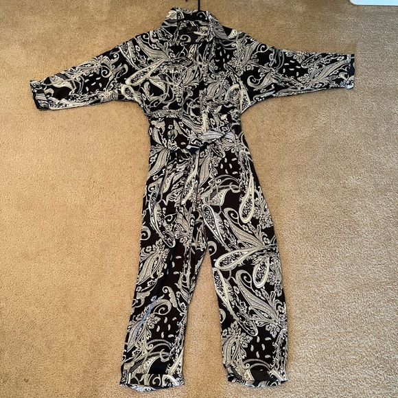 Wrap Jumpsuit with Pockets - Picture 4 of 5